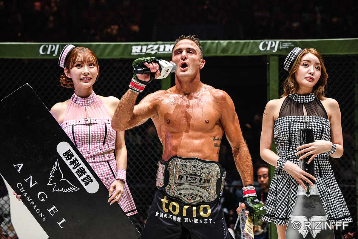【RIZIN】王者サバテロが失神KOで2度目の防衛成功　新鋭・鹿志村の意識を一撃で刈り取る…歓喜のシャンパンファイト
