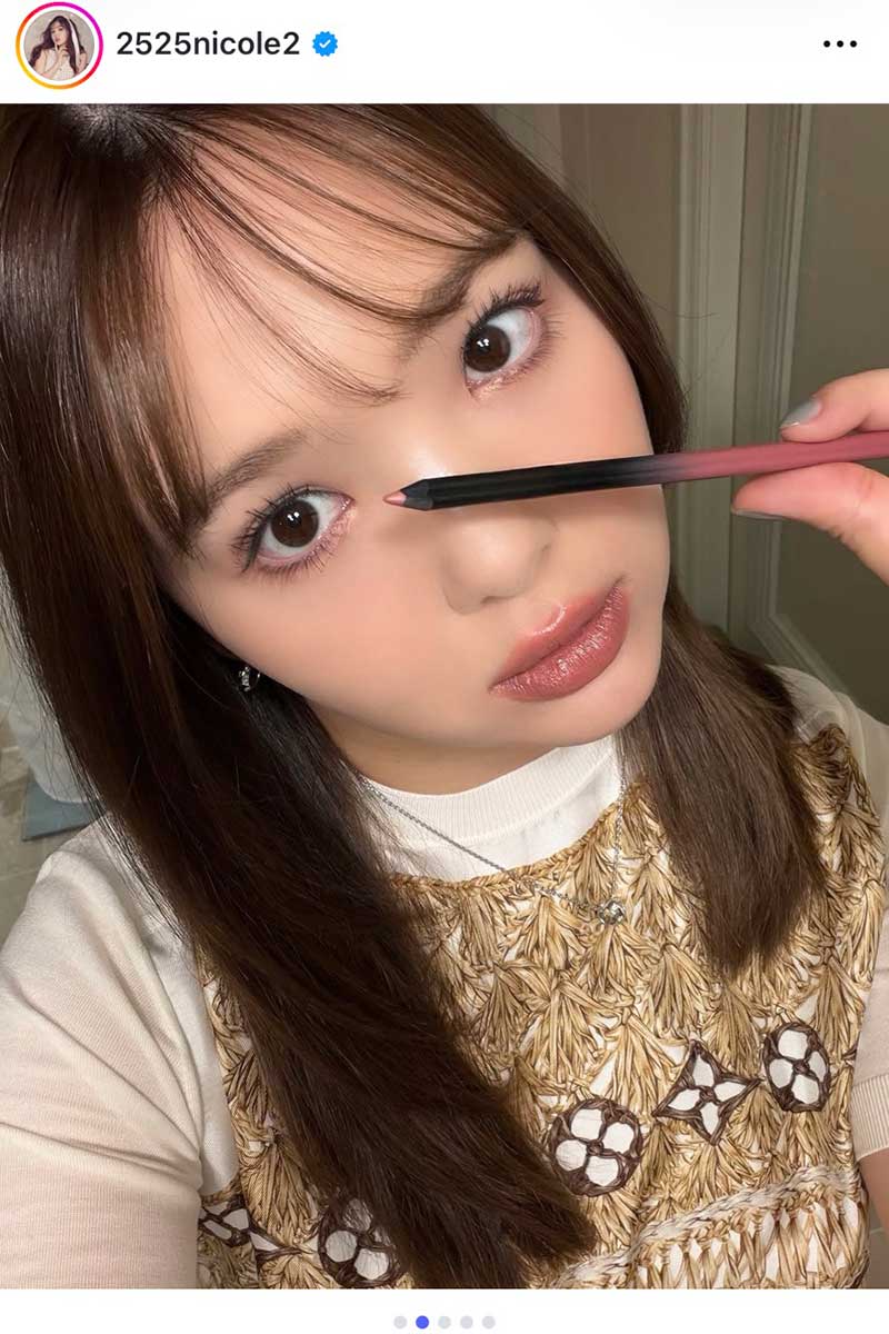 藤田ニコル【写真：インスタグラム（@2525nicole2）より】