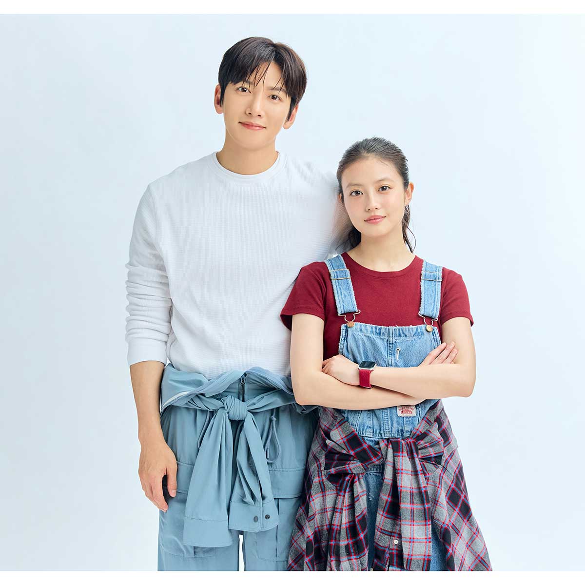 『メリーベリーラブ』で共演するチ・チャンウク（左）と今田美桜【写真：(C)日本テレビ】