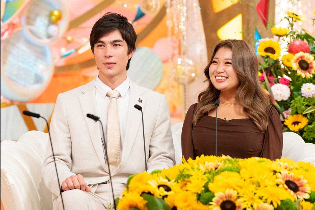『新婚さん』イケメン夫のプロフィールに妻「まるで芸能人」　3時間限定デート→キスから国際結婚
