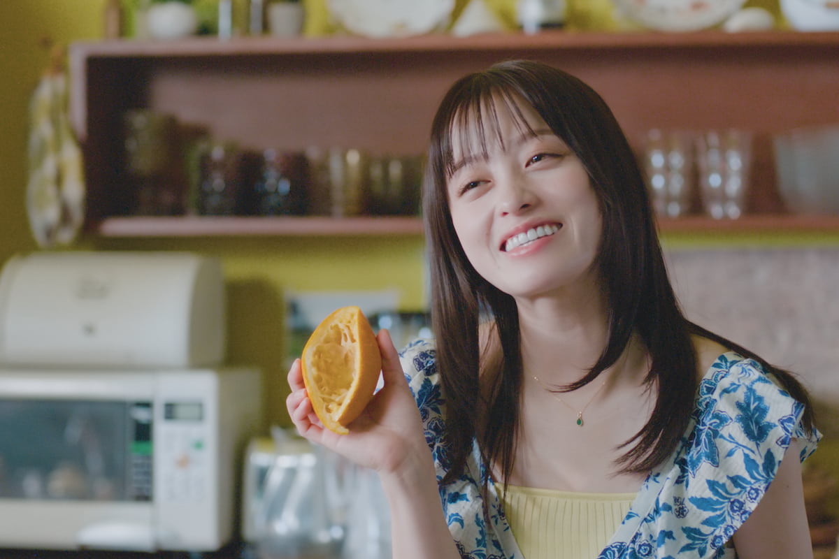 『バカンスの法則』で主演を務める橋本環奈【写真:(C)AbemaTV,Inc.】