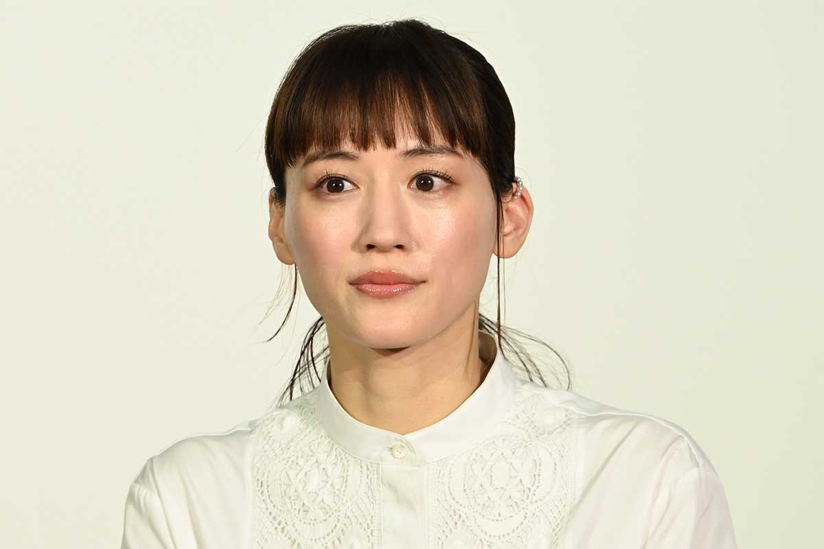 綾瀬はるか【写真：ENCOUNT編集部】