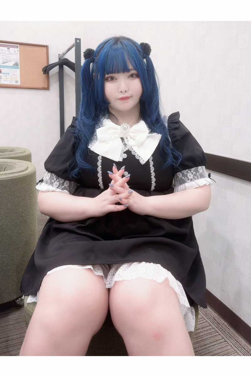 藤田シオン【写真：X（＠shion0_25mg）より】