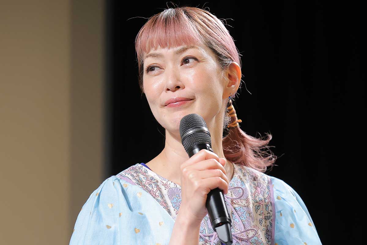母の死去を報告の松嶋尚美、娘が描いた絵に「めっちゃ泣けた」「おばあちゃんの表情が最高」の声