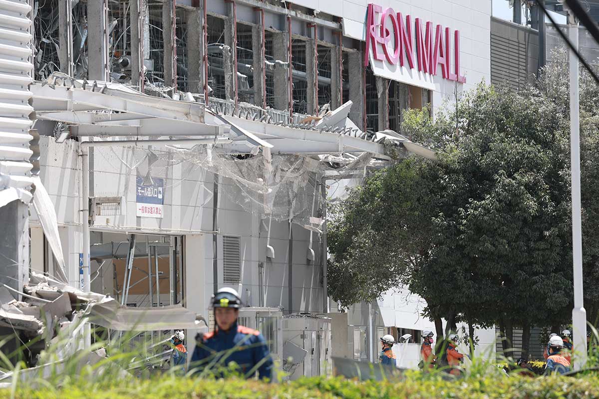 「必死でお客様誘導をしました」　爆発したイオンモール熊本、現役従業員が明かした緊迫の状況　日頃の避難訓練で冷静対応