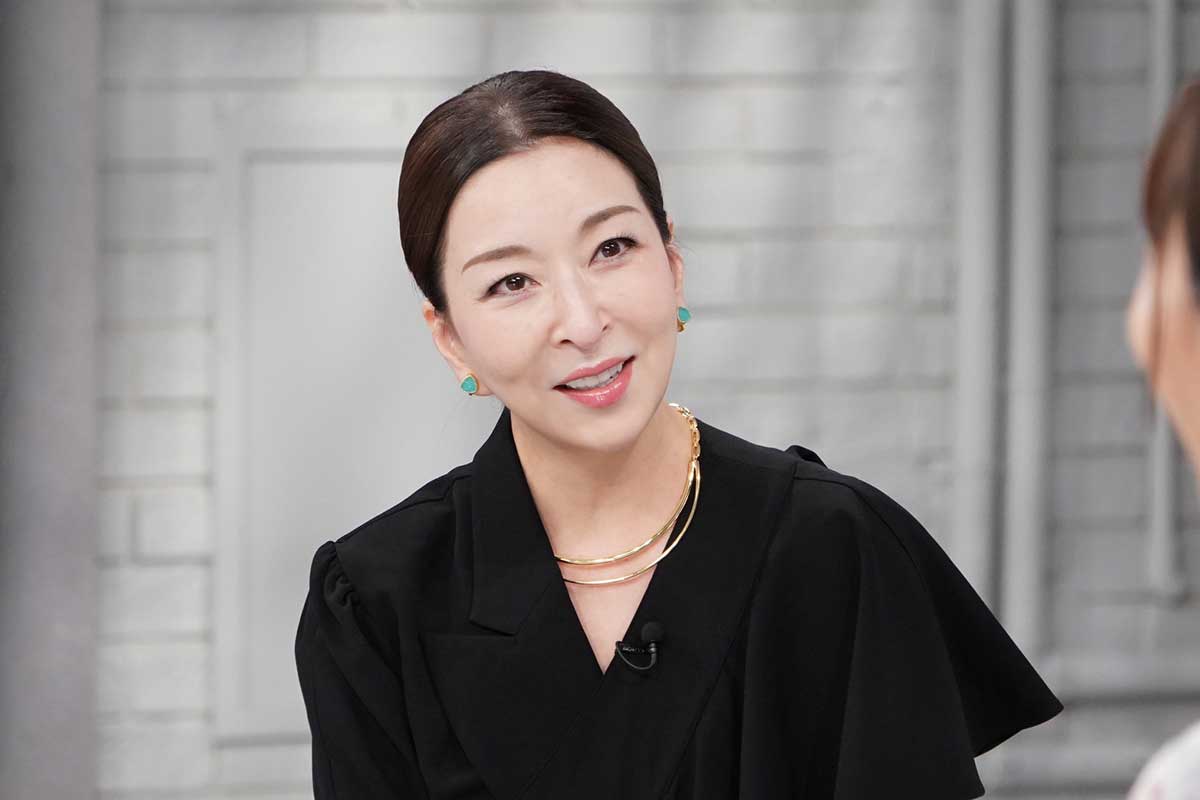 真矢ミキ、34歳で宝塚退団→4年半“仕事ゼロ”　女性役への評価に後悔「男役なんてやってこなきゃよかった」