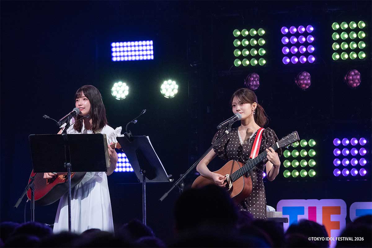 乃木坂46のフォークデュオ「カフェオーレ」がTIF初出演　盛況ぶりに会場では入場規制