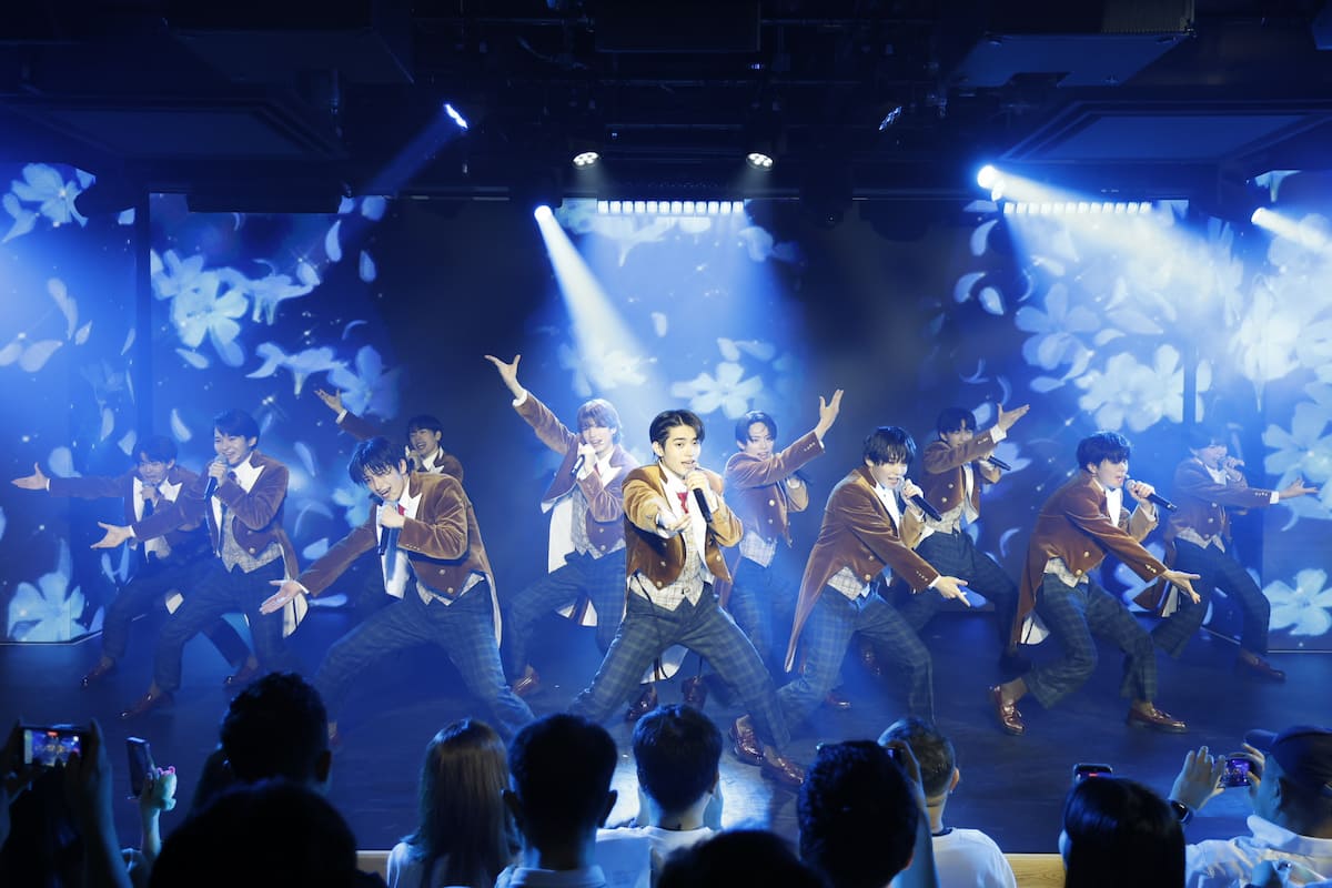 秋元康氏プロデュース・Cloud ten、2日目公演で新たに11人が初ステージ「全部の人生をかけています」