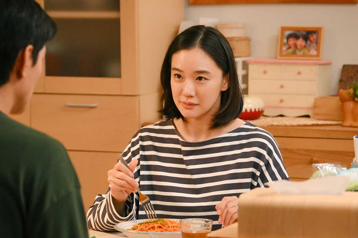 『Tシャツが乾くまで』で主演を務める蒼井優【写真：(C)TBS】