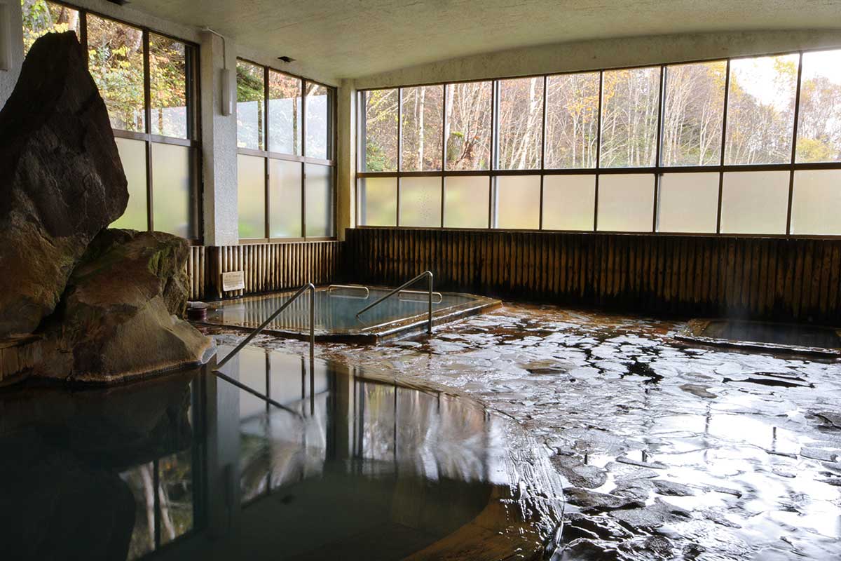 湯元 湧駒荘の温泉【写真：東川町提供】