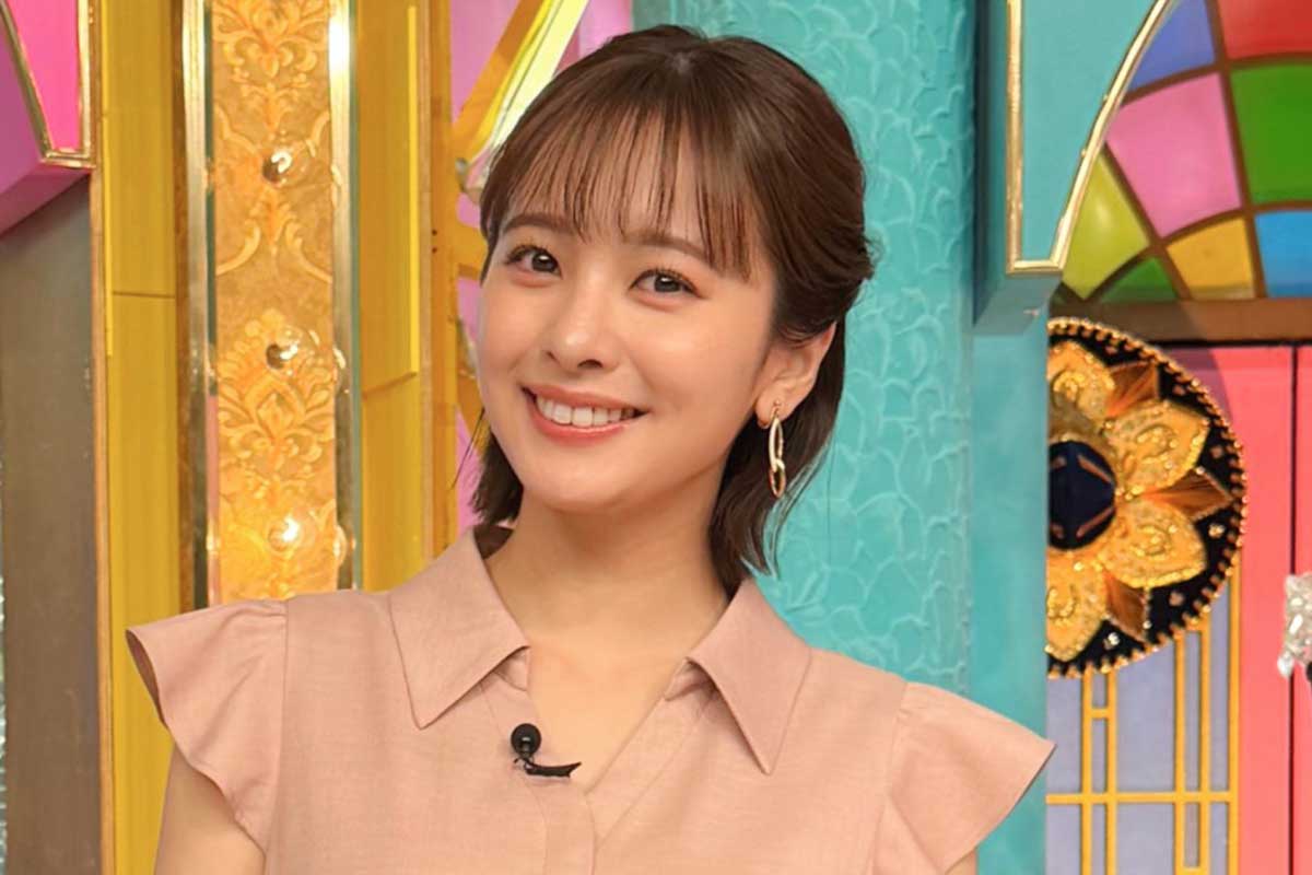 「マジか！」　コスプレ人気の日テレ河出奈都美アナ、他局アナと“コラボ”に「クオリティ高い！」「2人とも完璧」の声