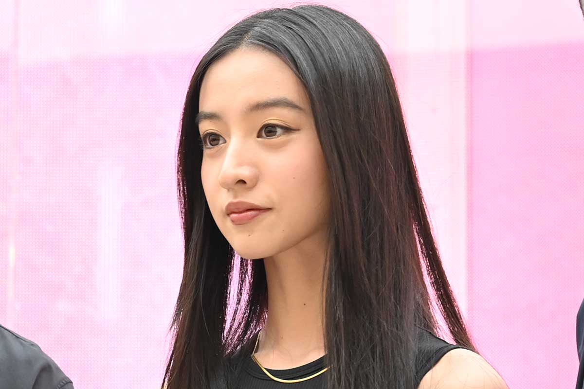 Koki,トレーニングの相棒は愛犬・ルンちゃん「コーチのよう」　ヨガウェアで美スタイルあらわ