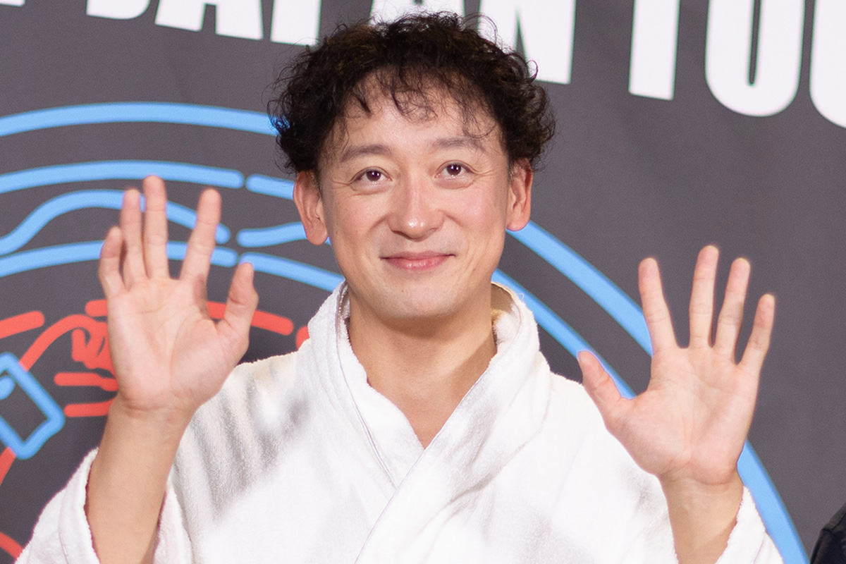 山本耕史、バスローブ姿で取材対応　主演作で5kg減「ご飯の代わりにお酒を飲んでいました」