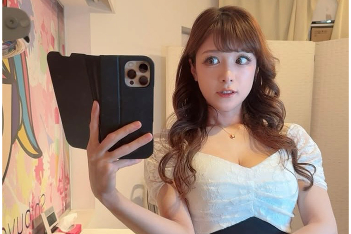 高木里代子、抜群プロポーションにネットくぎ付け「特級クラスの美魔女」「綺麗だね」