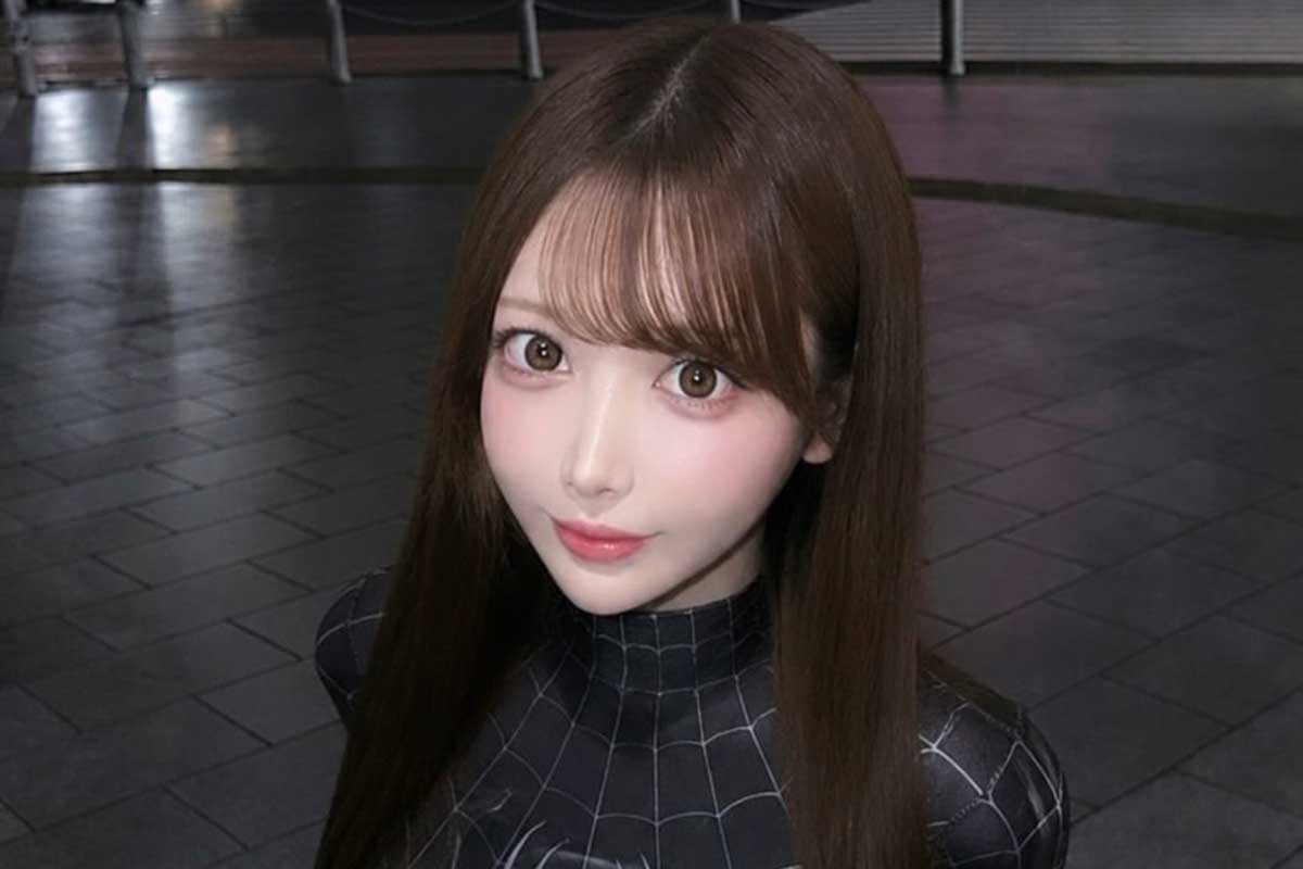 167cmモデル菅原なな、ぴったぴたのスパイダーマンコス姿に「美しい」「スタイル良すぎて夢みたい」ネット魅了