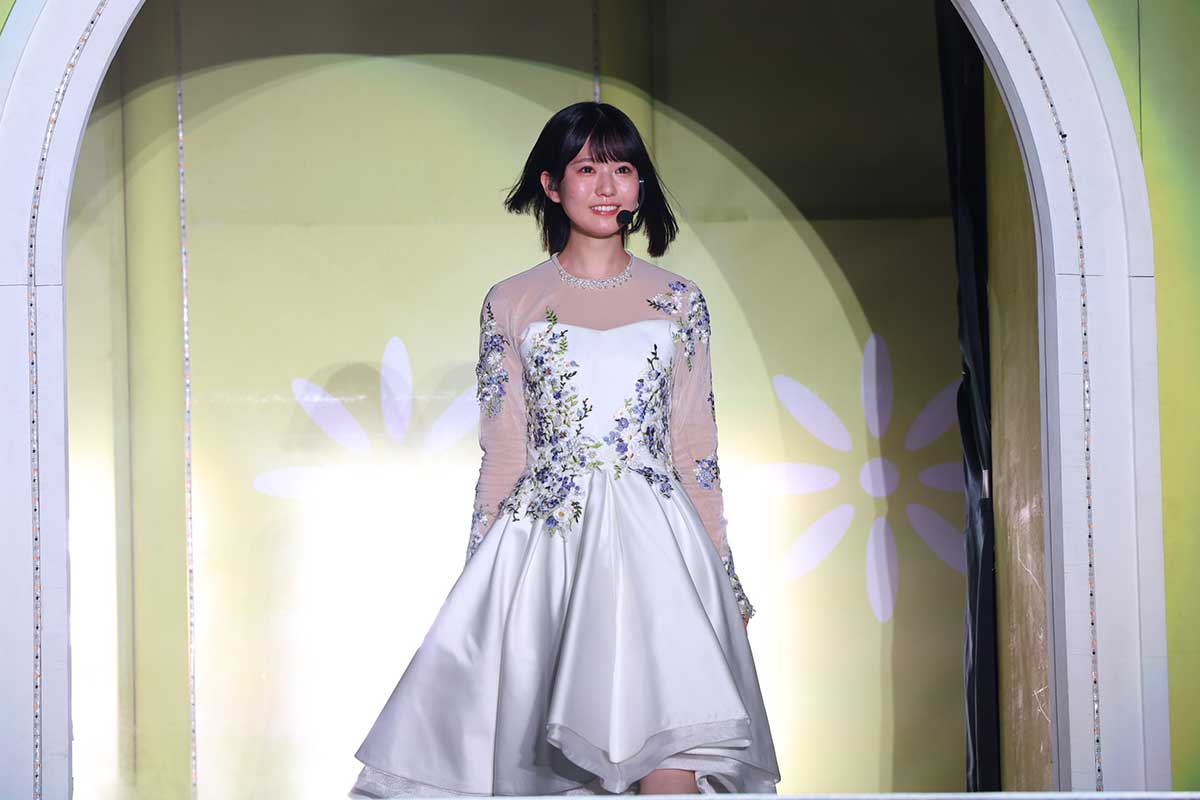 増田三莉音がサプライズで登場【写真:乃木坂46LLC】