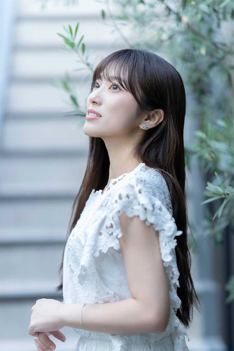 今作で声優に初挑戦する【写真：増田美咲】