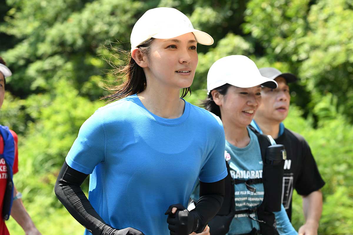 チャリティーランナーを務める星野真里【写真：(C)日本テレビ】