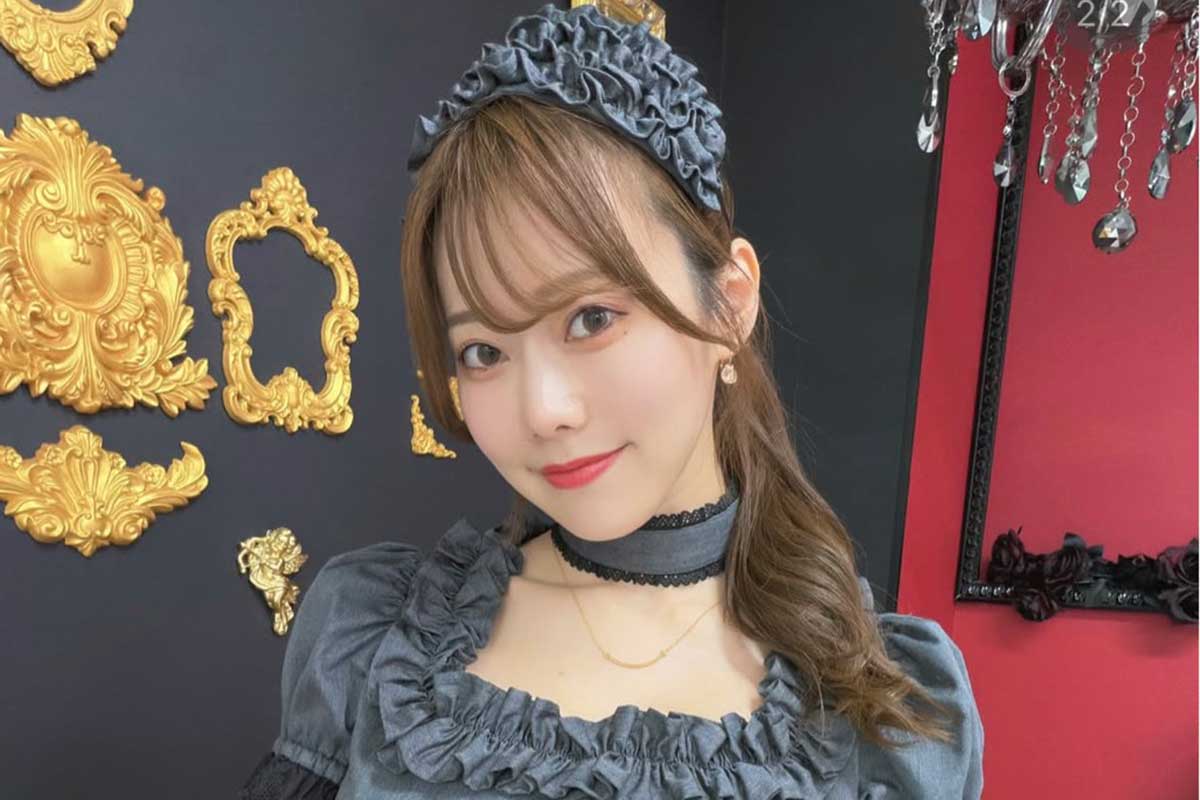 桃里れあ、タイトなメイド服姿に注目「美しくてキュンキュンする」「スタイル抜群」