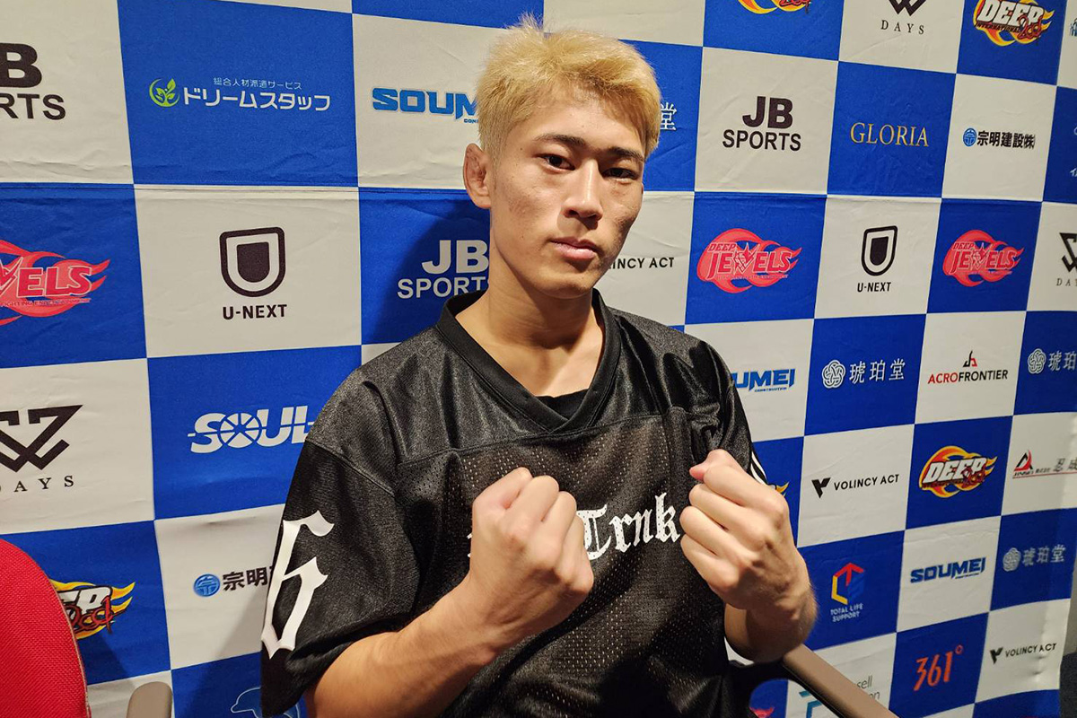 取材に応じた小笠原孝成【写真:ENCOUNT編集部】
