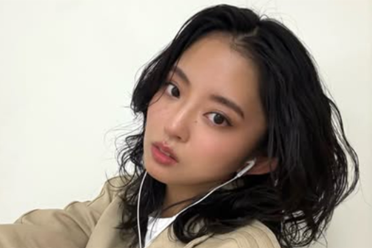 鈴本美愉、最新ショットが「大人の品格」「イケ散らかしてる」　秋コーデに「うわぁぁ可愛い」の声