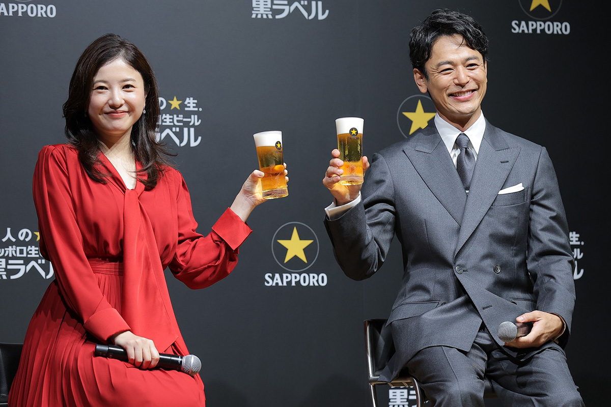 吉高由里子、黒ラベルCMの仲間入り　自由トークで会場爆笑…妻夫木聡はツッコミ「飛ばすね！」