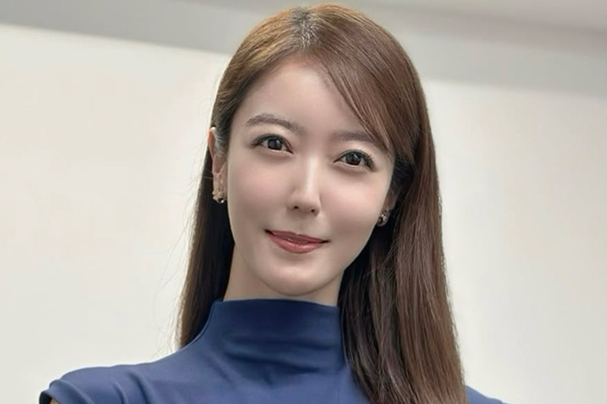 上野愛奈、衣装の全身ショットにネット仰天「めちゃくちゃでかい」「凄い」