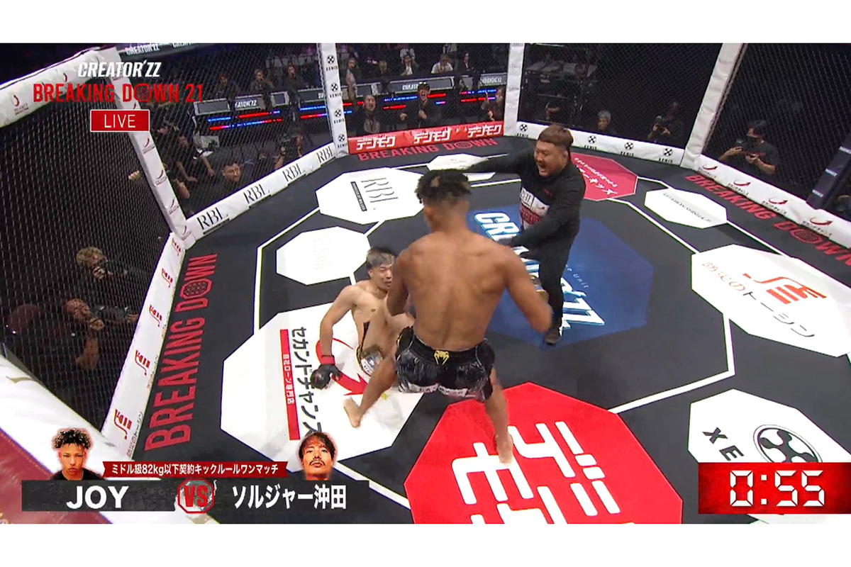 【BreakingDown】“フィジカル怪物”が開始6秒で強烈パンチ　鮮やかにダウン奪い勝利「小さいエドポロ」「只者ではない」
