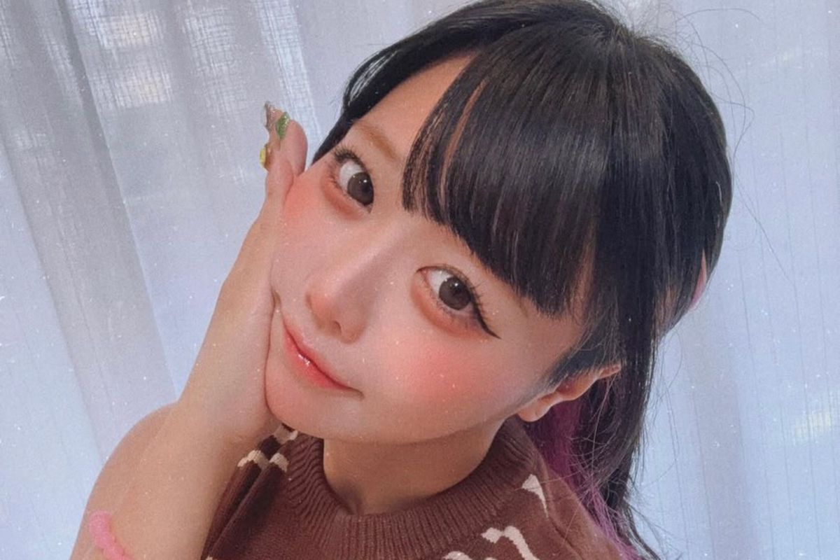 花園桃花、コンビニでの装いに「その格好で!?」ファン驚き「妖精いた」