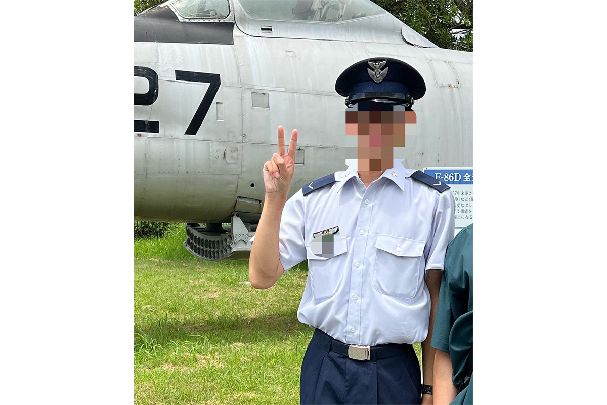 「うっわ…綺麗すぎる」元自衛官が女装コスプレ披露　自慢のパーツは「目と脚」