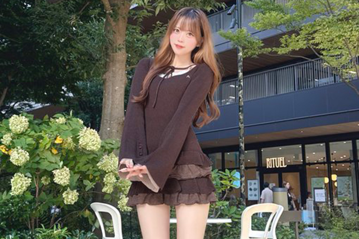 NEFRALISE・夏目一花、“178cm仕様”の秋服姿に反響「何頭身ですか！」「身長伸びた？」