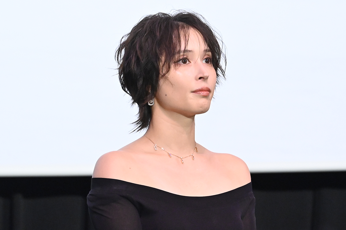 広瀬アリス、髪バッサリで照れ笑い「切っちゃいました」　食事制限も告白「もやしとかブロッコリーばっかり」