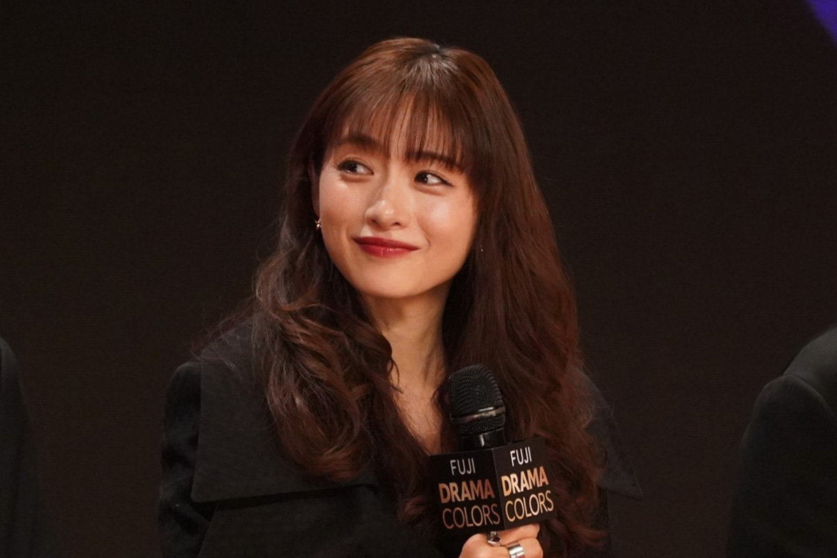 石原さとみ、八嶋智人の息子とキスしたハプニングを述懐「唇を奪われました（笑）」