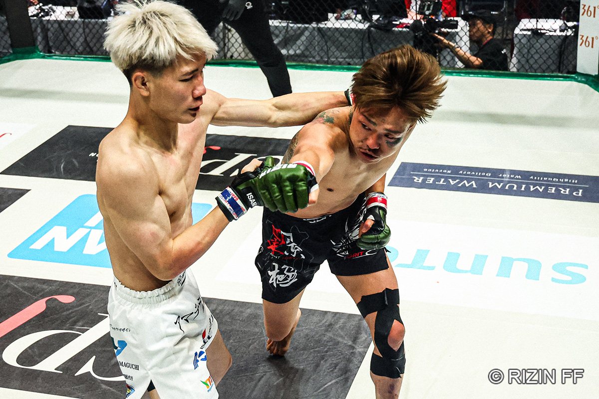 井上聖矢に敗戦した【写真：(C)RIZIN FF】