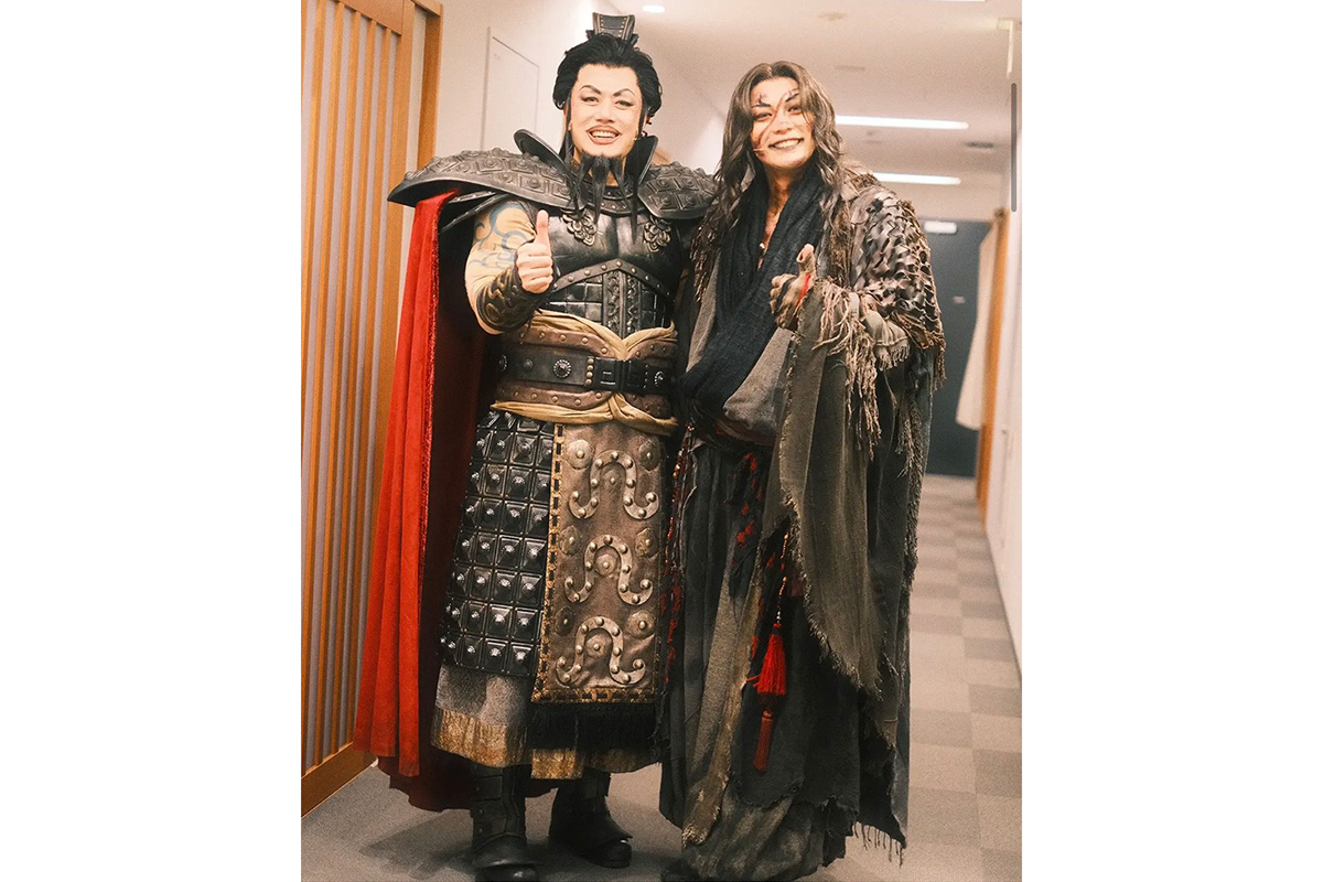 『キングダム』“ホウ煖”東啓介、宿敵“王騎”山口祐一郎との共演に感謝「一生の宝物」
