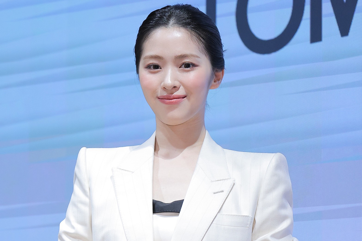 フォトコールに出席したITZY・RYUJIN【写真：ENCOUNT編集部】