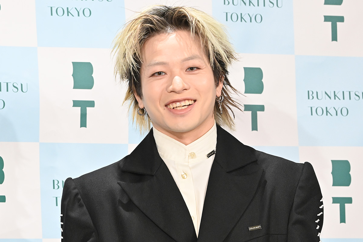 THE RAMPAGE・山本彰吾、初書籍は100点「今出せる最大出力」　素肌見せカットも収録…毎日ジム通い「ゴツくなりすぎず」