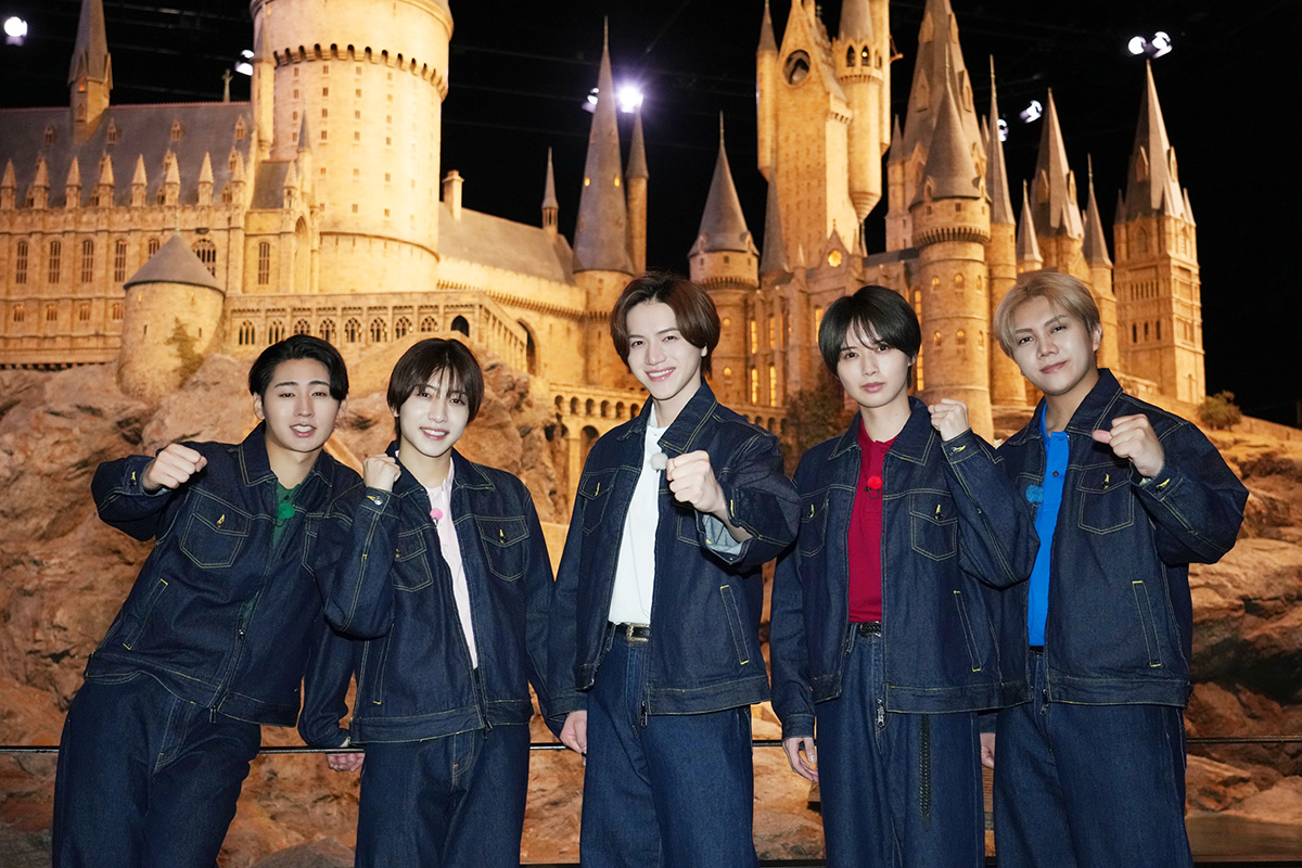 初のレギュラー番組『キテレツキテル！』がスタートするKEY TO LIT【写真：(C)テレビ東京】