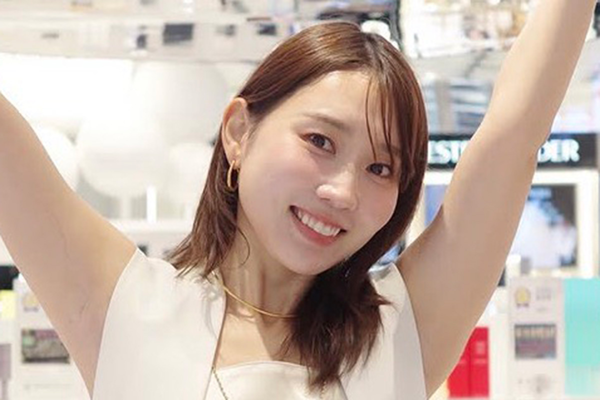 “かじえり”こと梶恵理子【写真：インスタグラム（＠kajierimakeup）より】