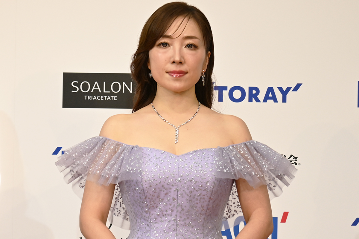 平原綾香、歌いやすいのは重いドレス「足をどれだけ広げていてもバレない（笑）」