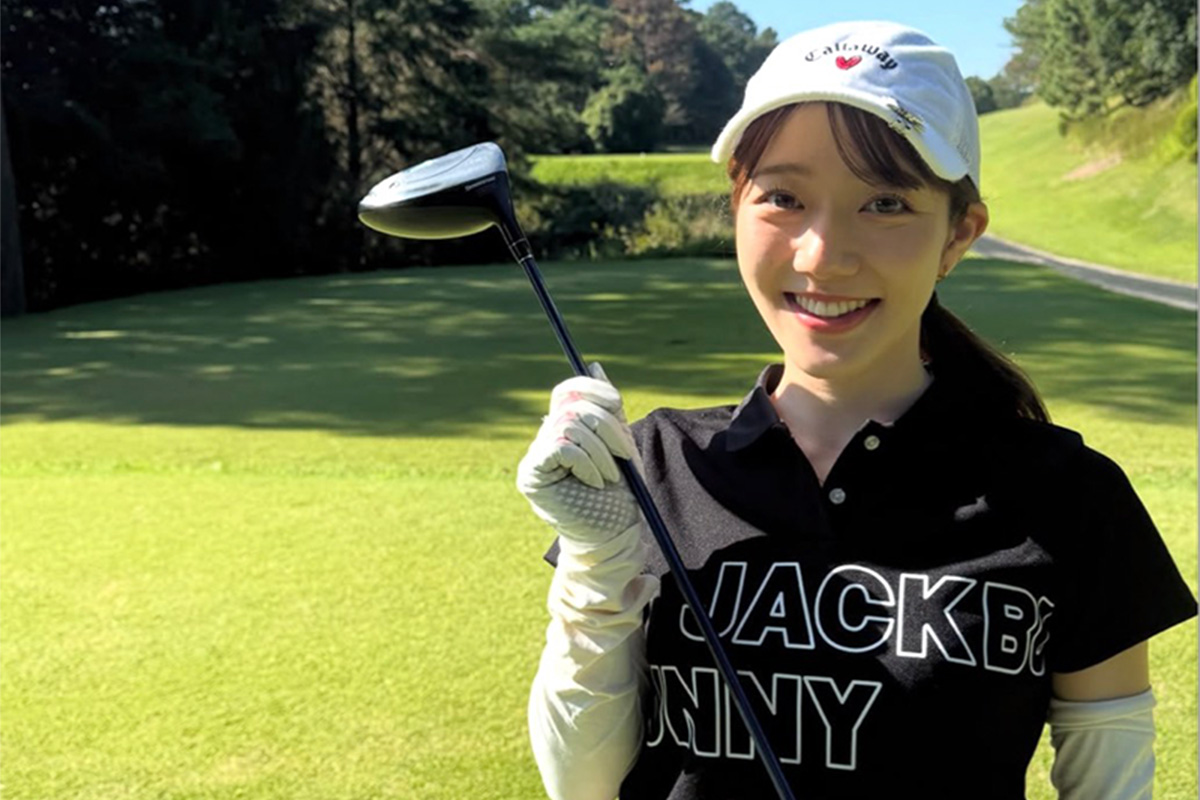 佐藤樹理アナ、ミニスカゴルフウエア姿で“絶対領域”　「眩しすぎます」「めちゃくちゃ可愛い」と反響