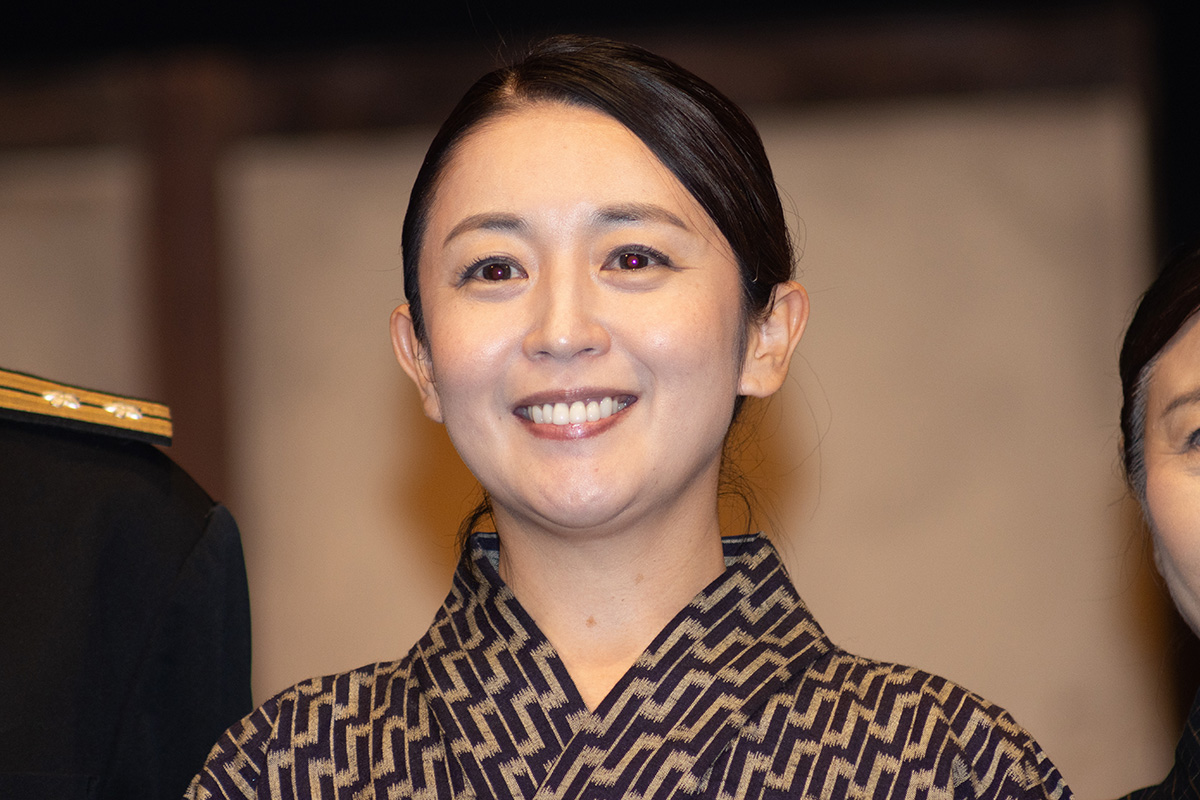 酒井美紀、「特攻の母」を演じる舞台の稽古期間を回想「泣きながら芝居をするくらいの全力モードだった」