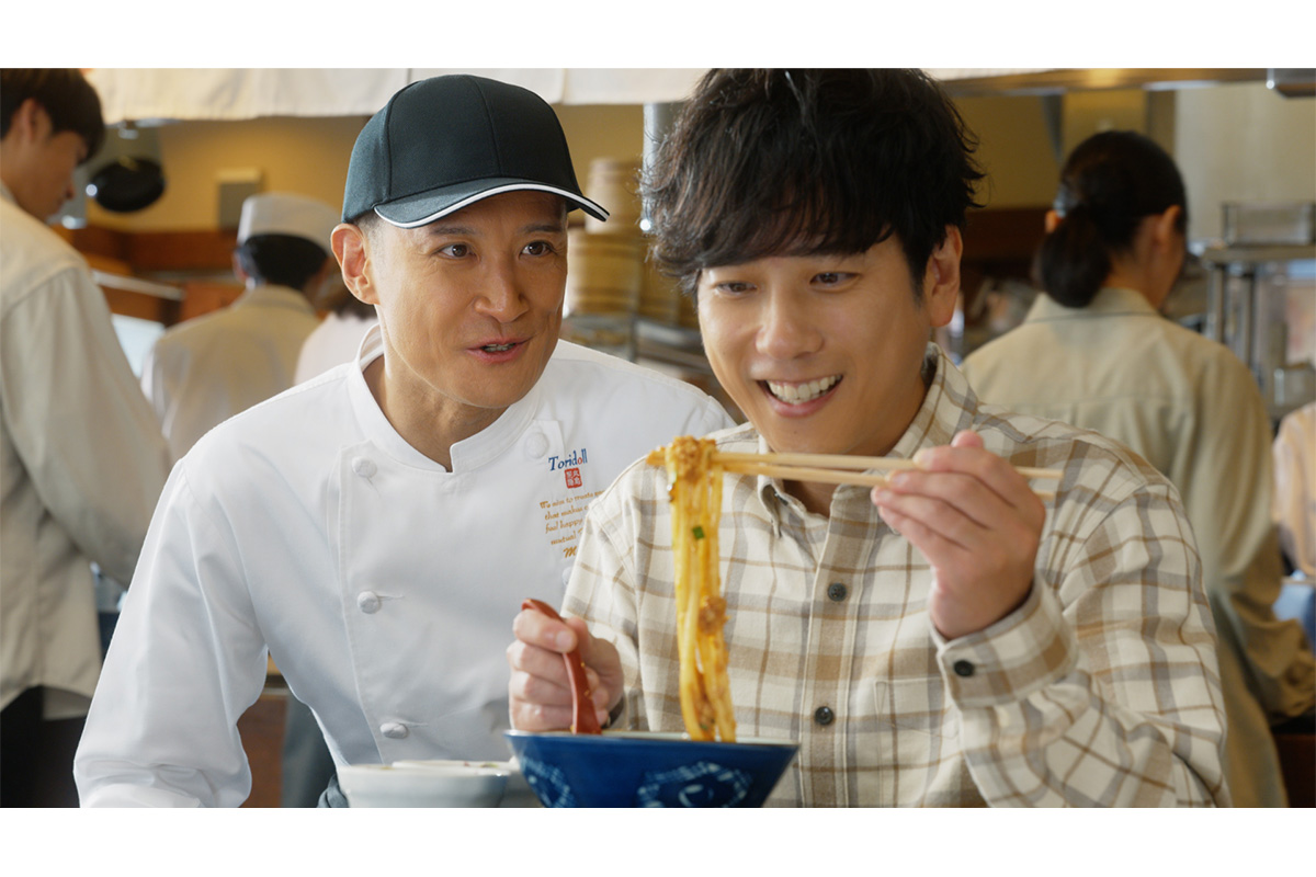 新CMで初共演する松岡昌宏(左)と二宮和也