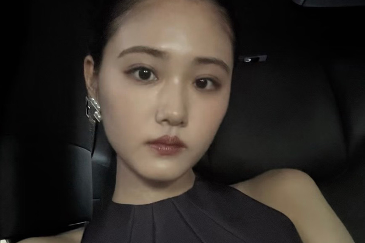 原菜乃華、黒ノースリーブドレス姿　大人スタイルに「名画のように美しい」「とっても綺麗」とファン称賛
