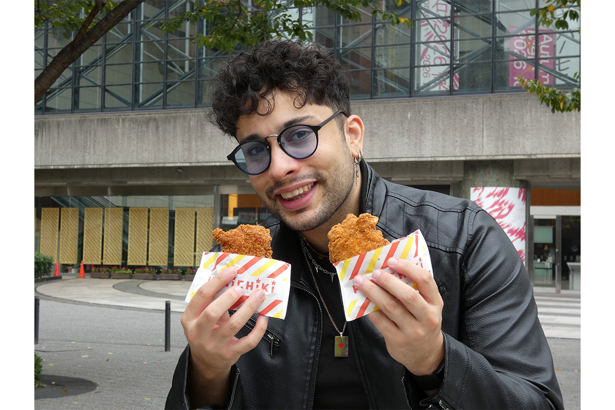 「ファミチキのCMに出るのが夢」と語った【写真：ENCOUNT編集部】