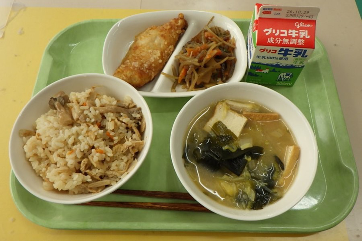 「神給食」と反響も職員困惑…“給食格差”なぜ生まれる？　「高いから豪華」とも言えない事情